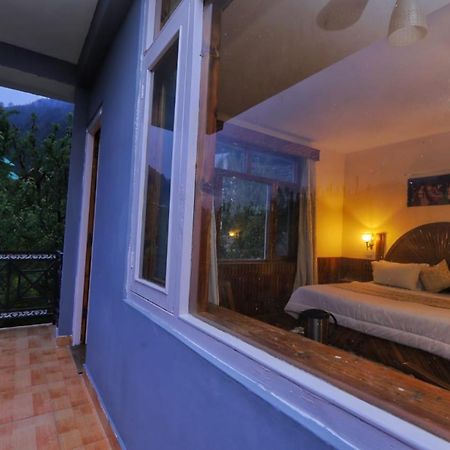 Villa Grey Moustache 4Bhk Manāli Exterior foto